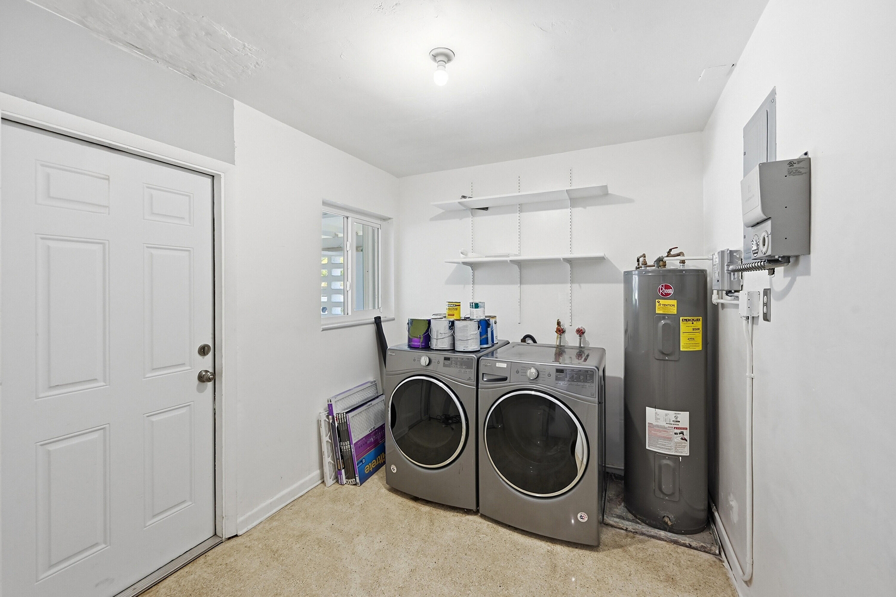 370 SW 13th Street