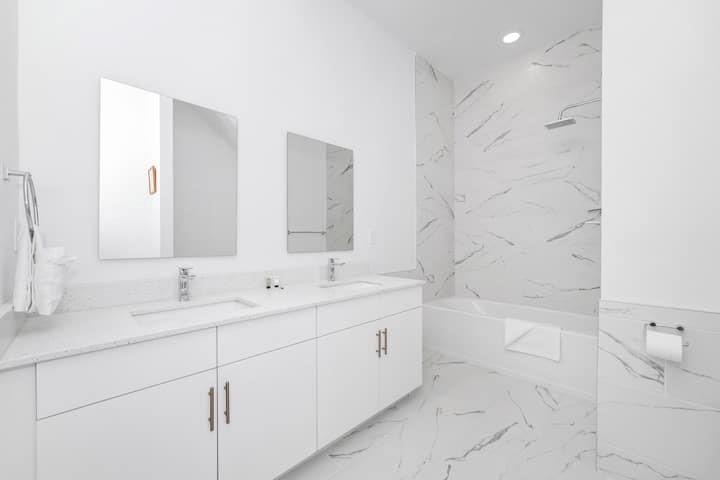 288 Famagusta Drive 288