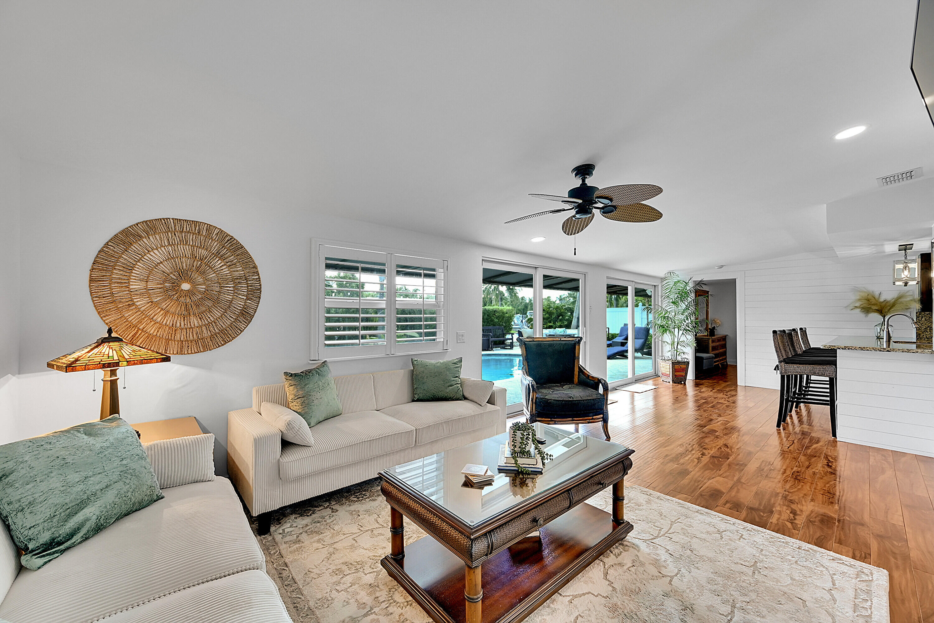 1080 SE 9TH Avenue