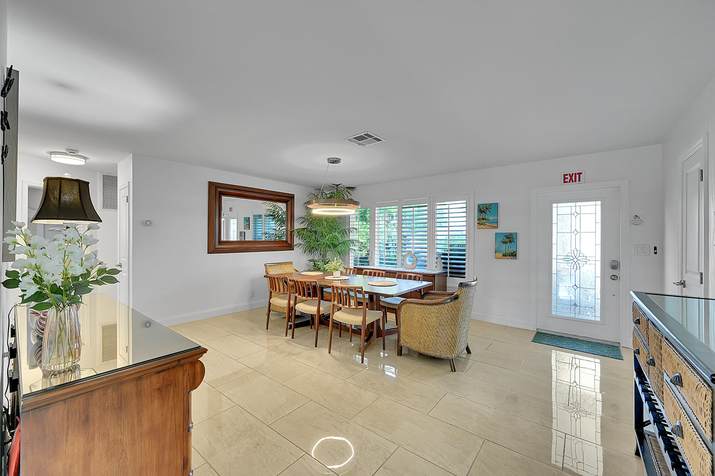 1080 SE 9TH Avenue