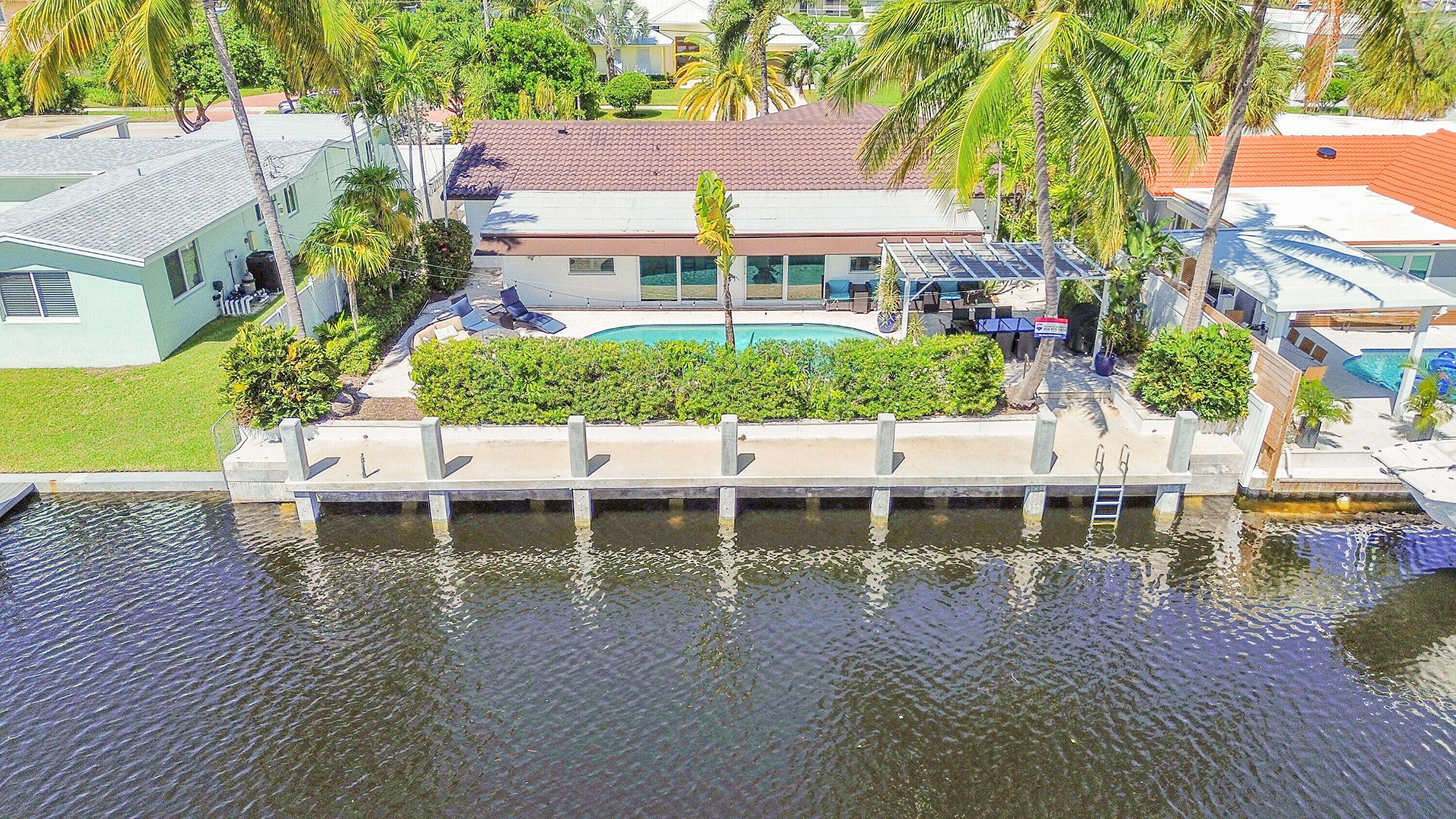 1080 SE 9TH Avenue