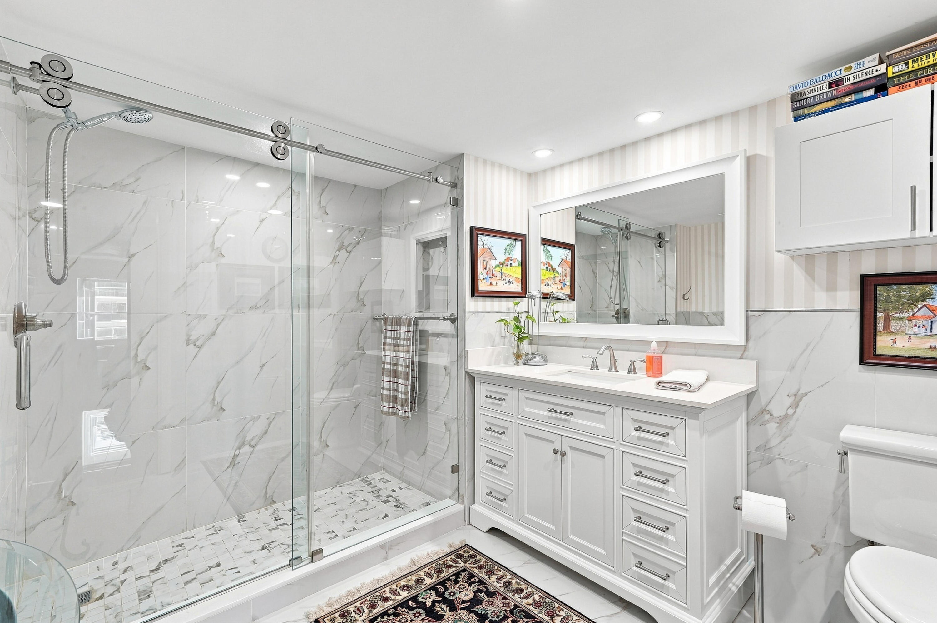 4100 GALT OCEAN 604