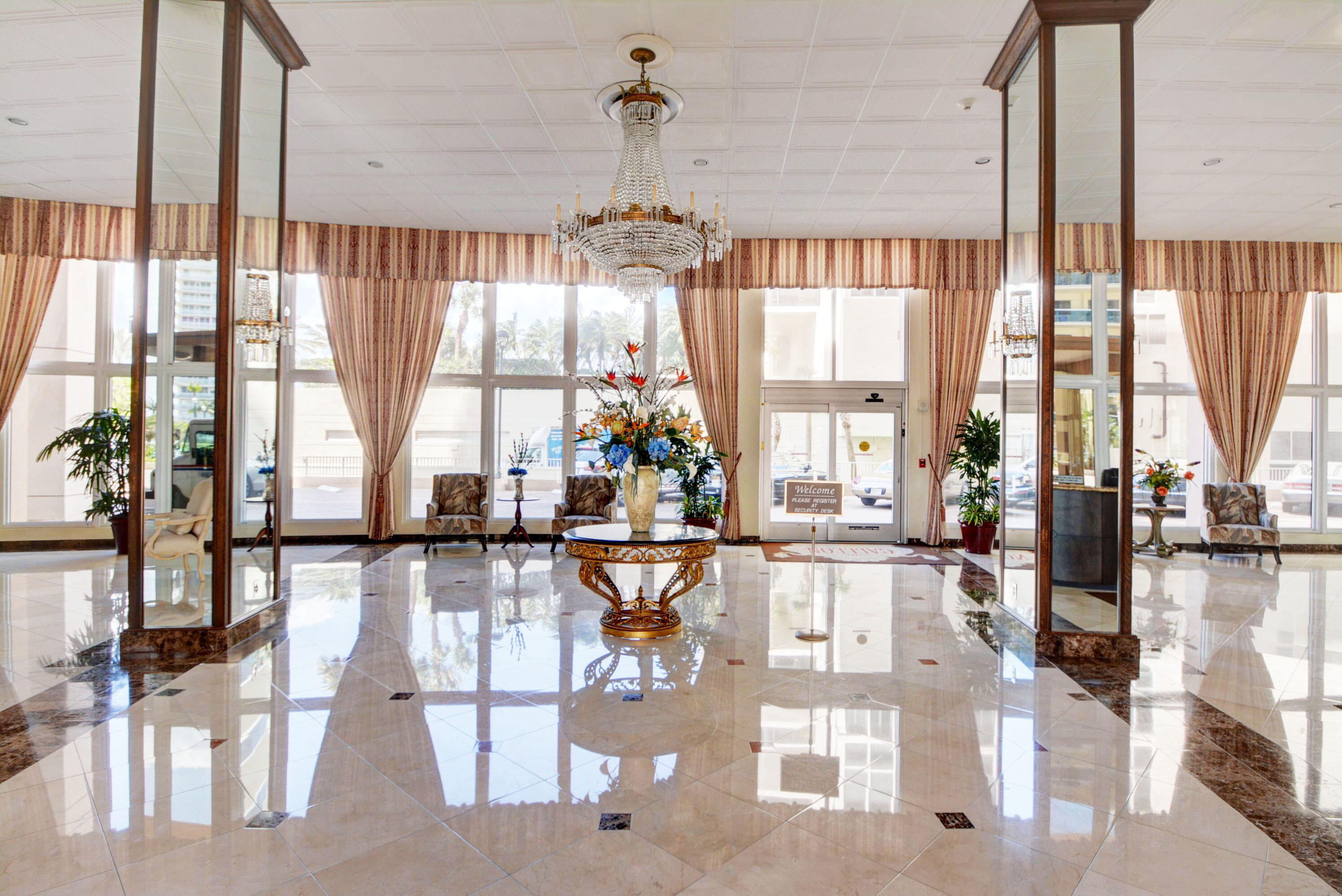 4100 GALT OCEAN 604