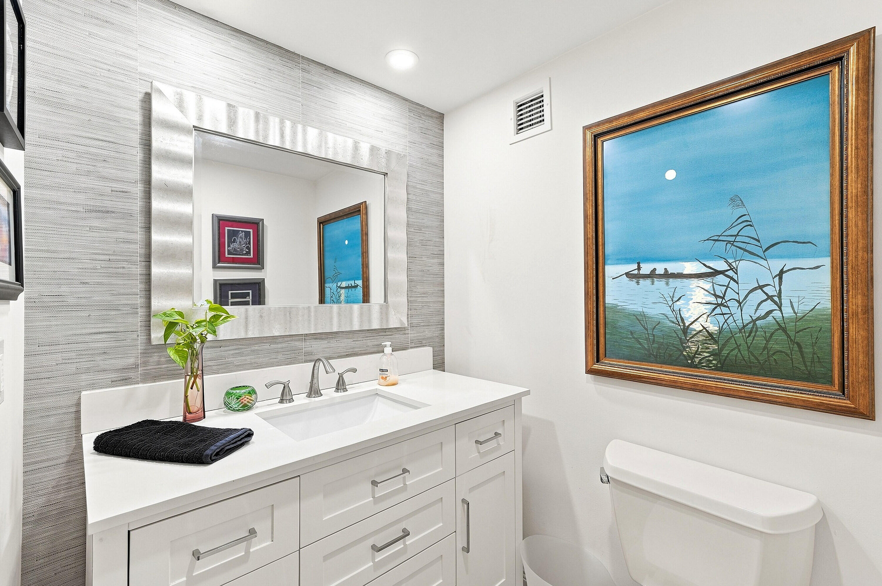 4100 GALT OCEAN 604