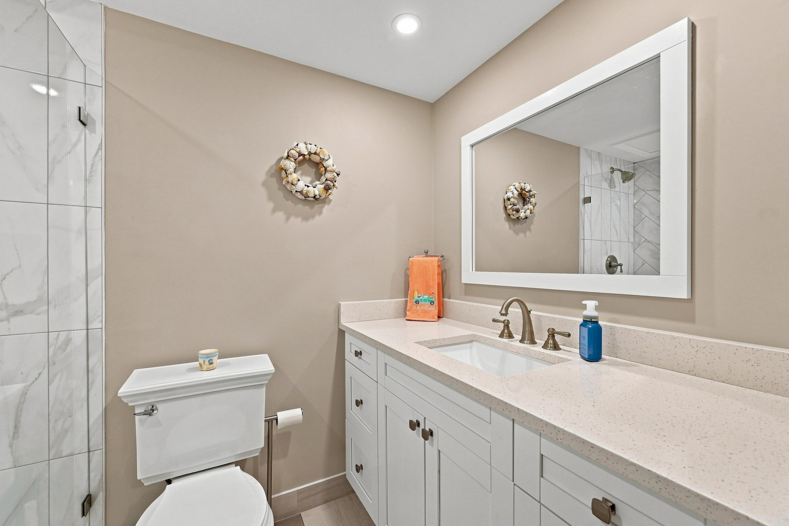 4629 POINCIANA Street 304, Lauderdale-By-The-Sea Unit: 304