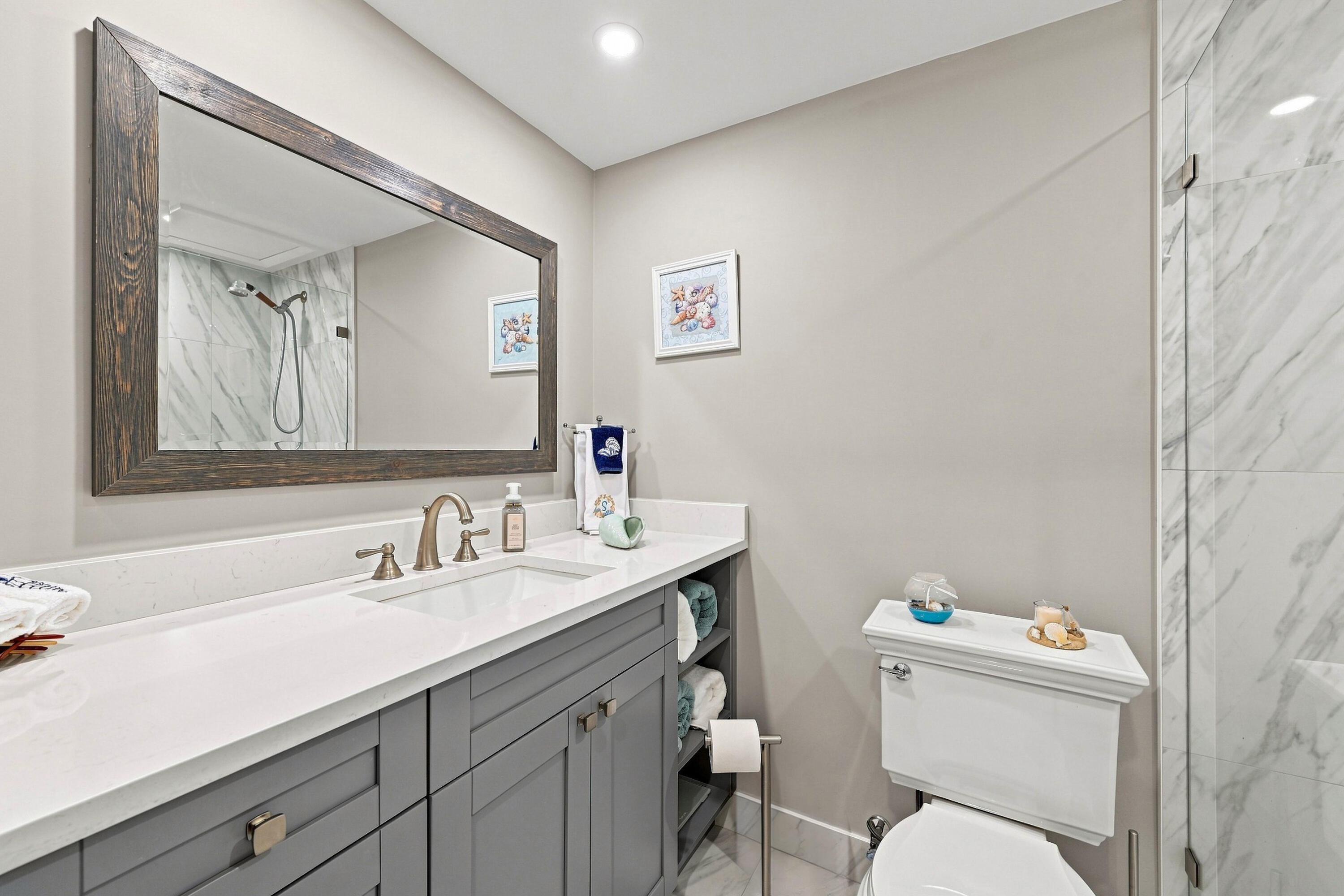 4629 POINCIANA Street 304, Lauderdale-By-The-Sea Unit: 304