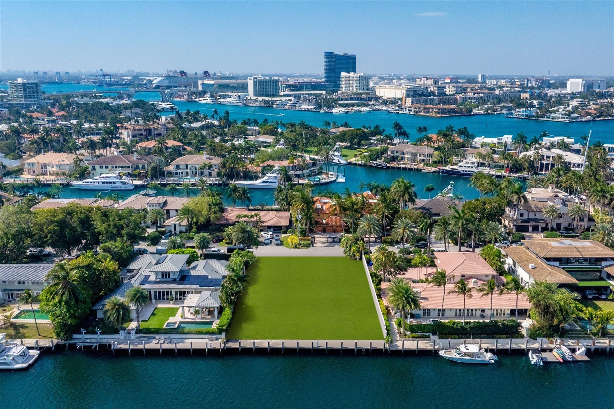 2455 DEL LAGO Drive