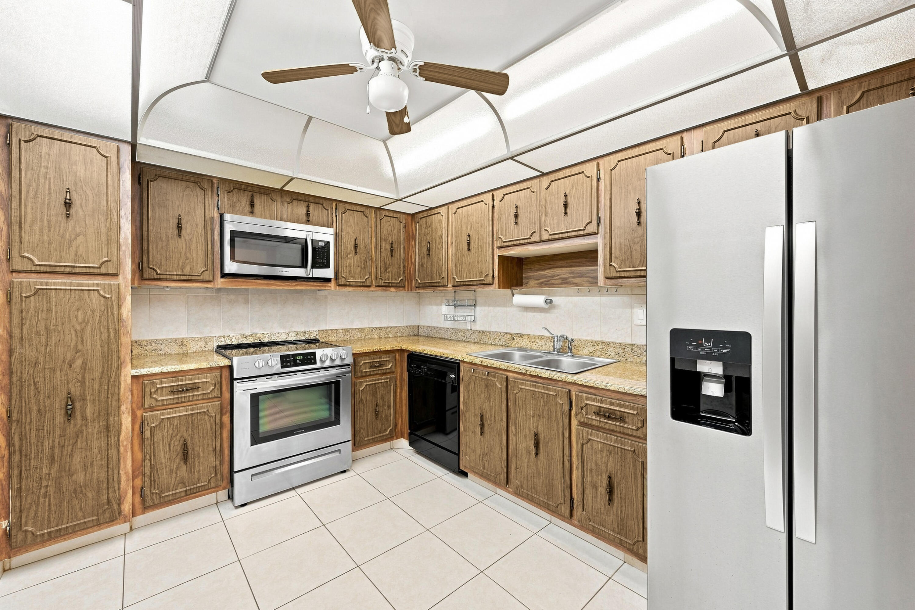 531 N OCEAN Boulevard 505