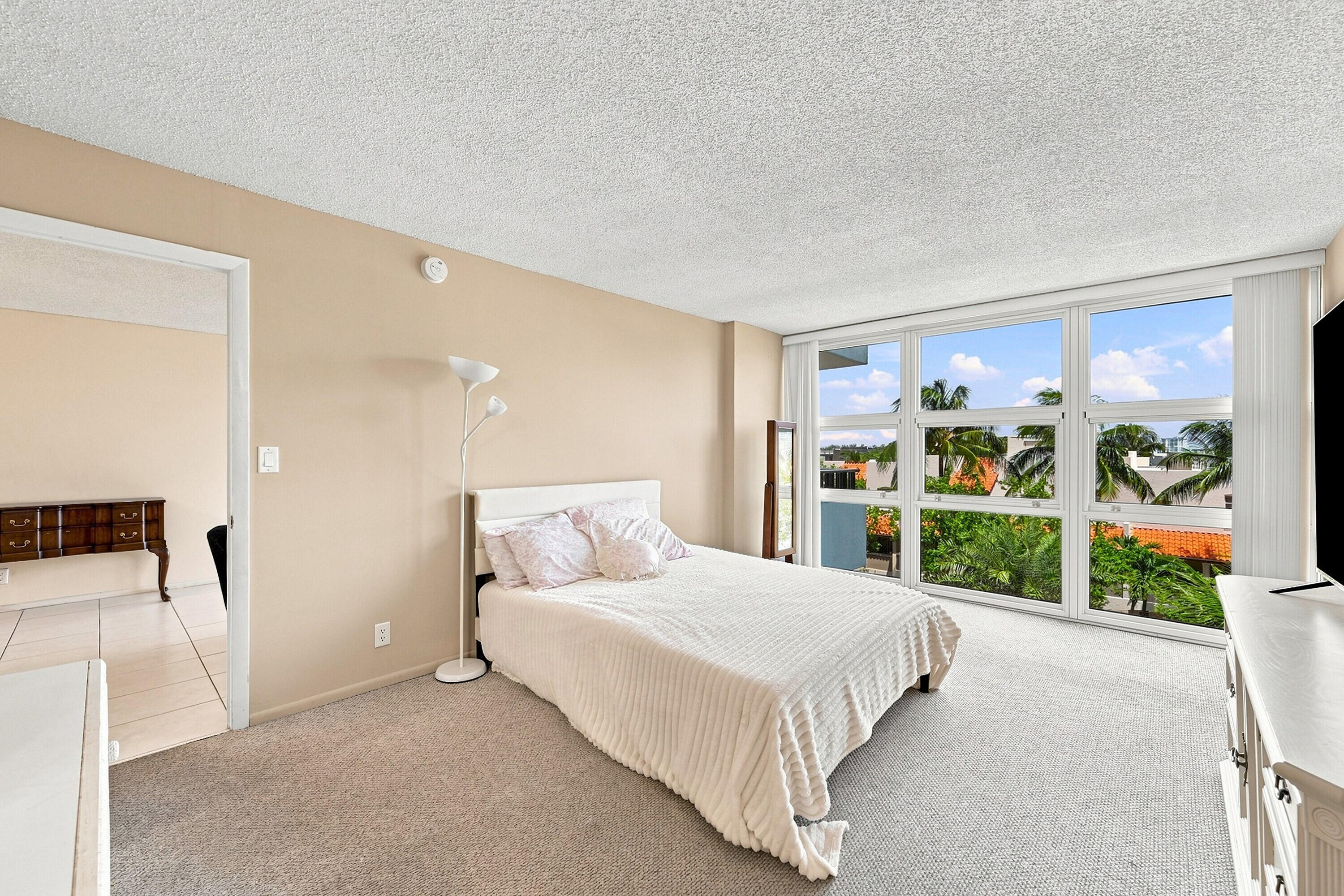 531 N OCEAN Boulevard 505