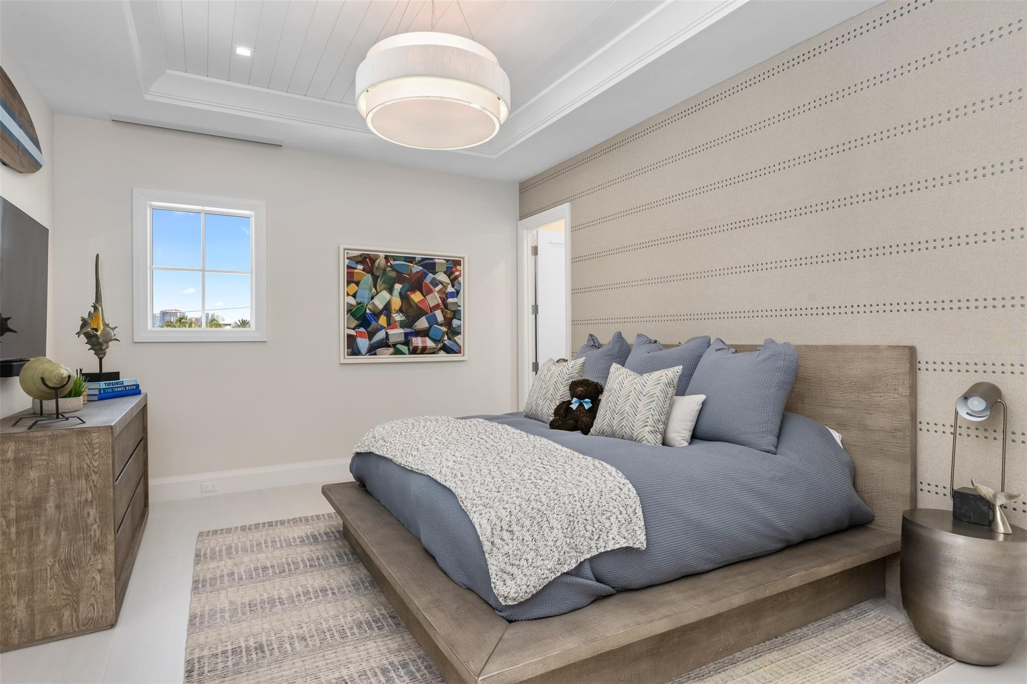 2520 DEL LAGO Drive