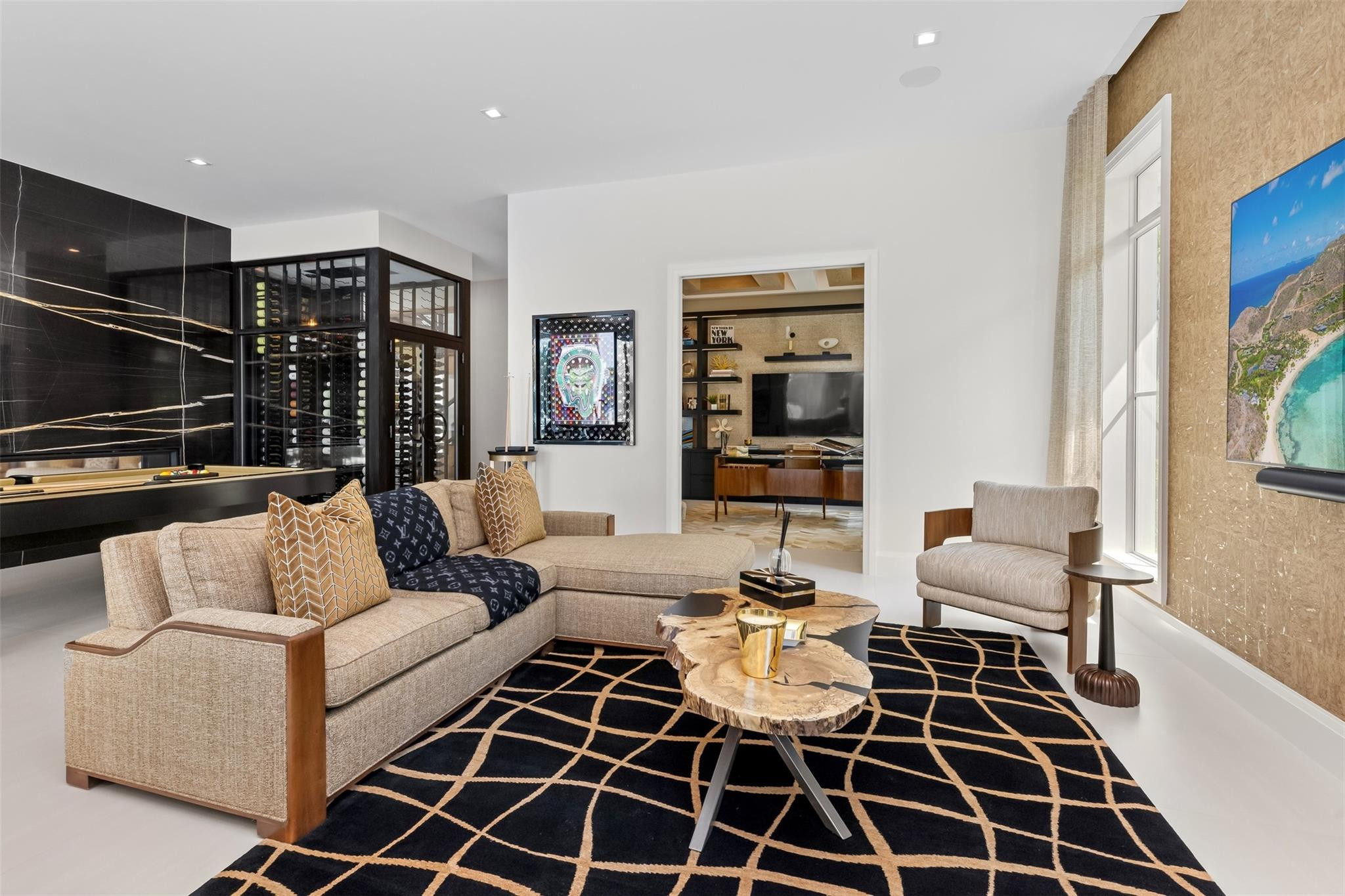 2520 DEL LAGO Drive