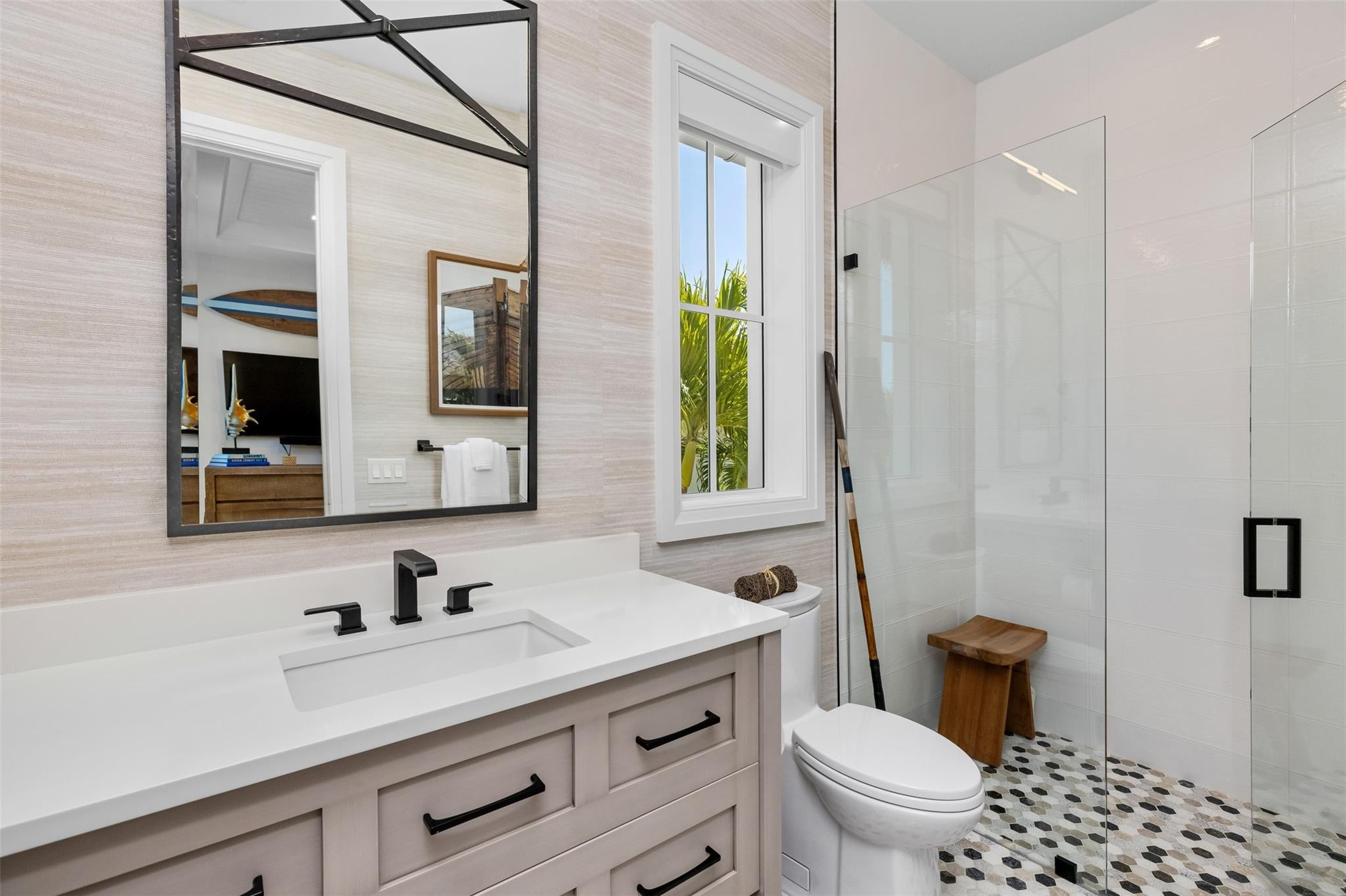2520 DEL LAGO Drive