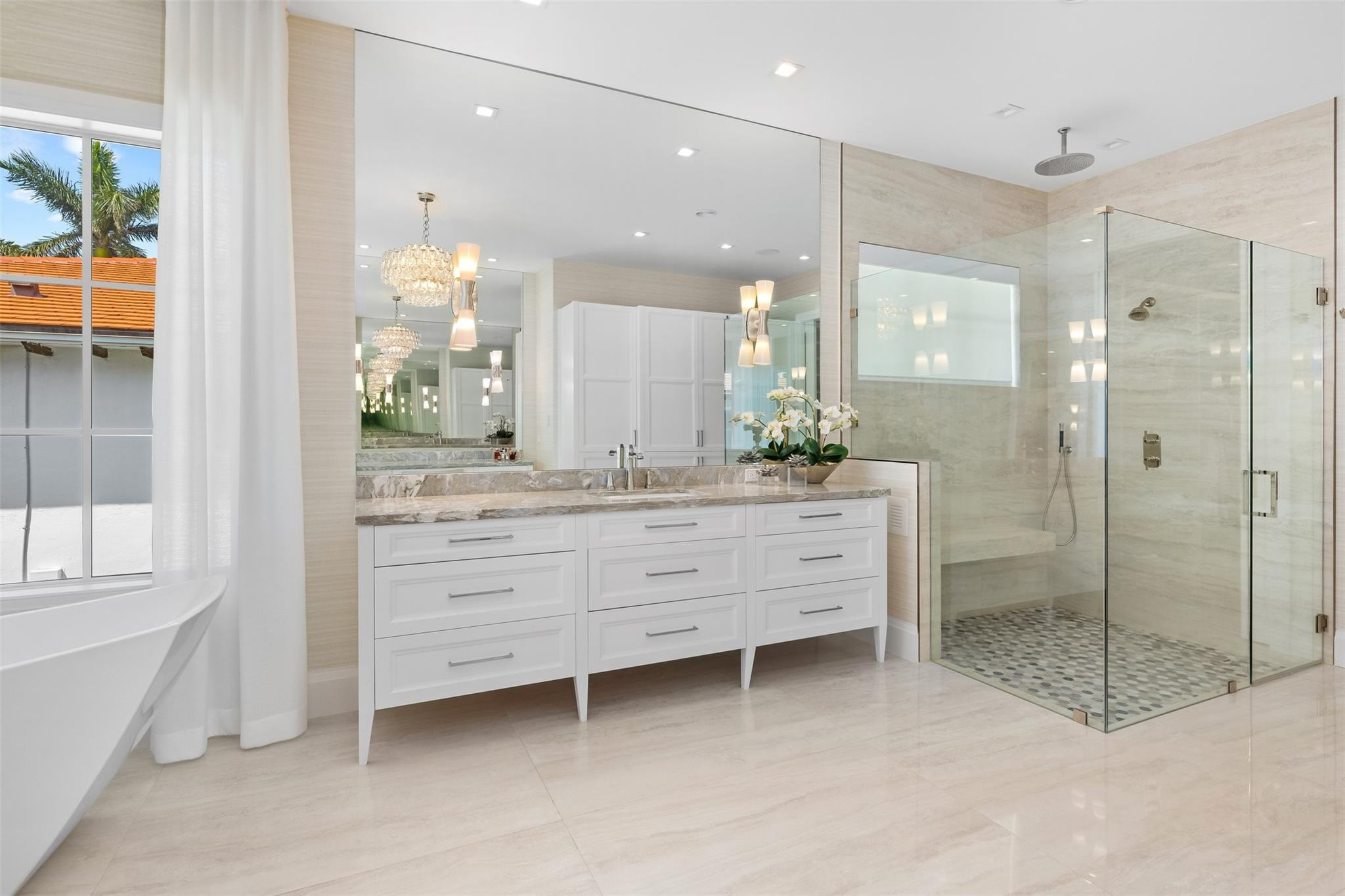 2520 DEL LAGO Drive