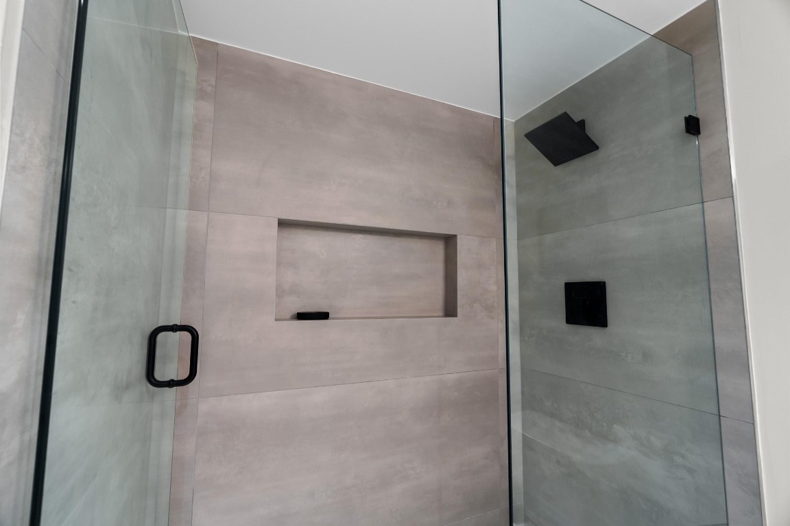 5951 Wellesley Park Dr 707