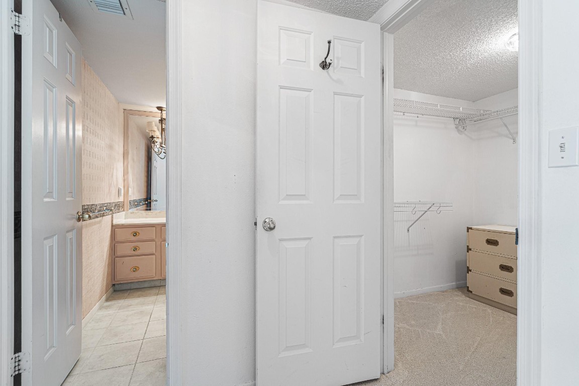 2000 S Ocean Blvd 204