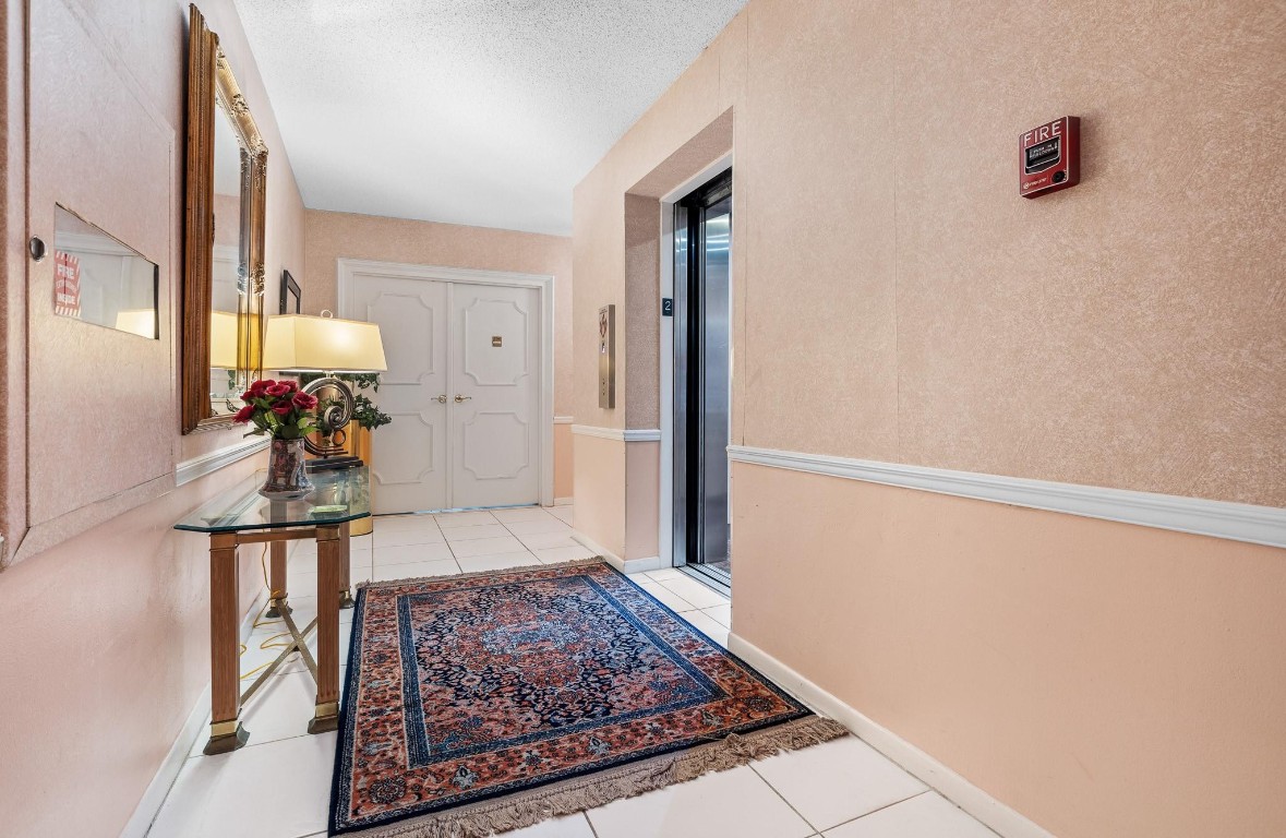 2000 S Ocean Blvd 204