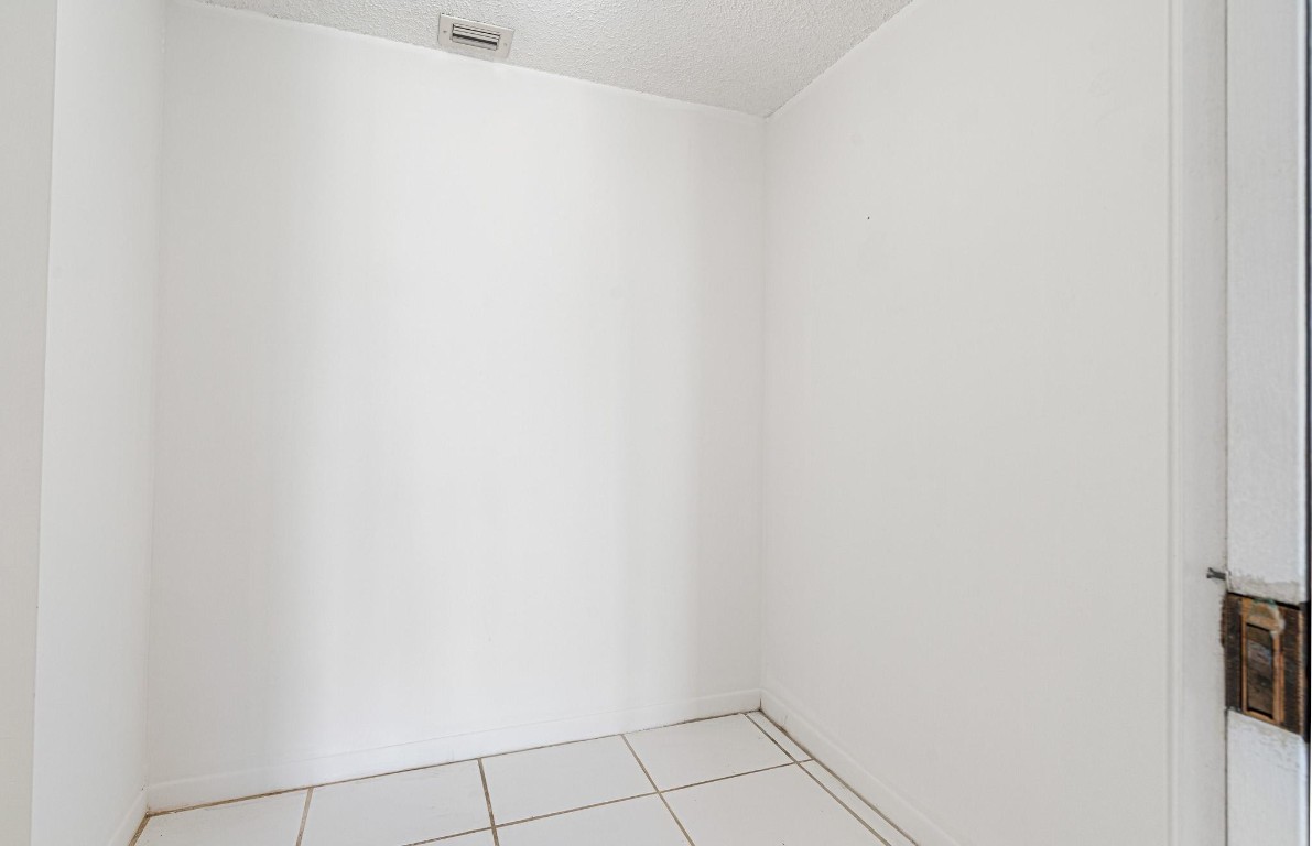 2000 S Ocean Blvd 204