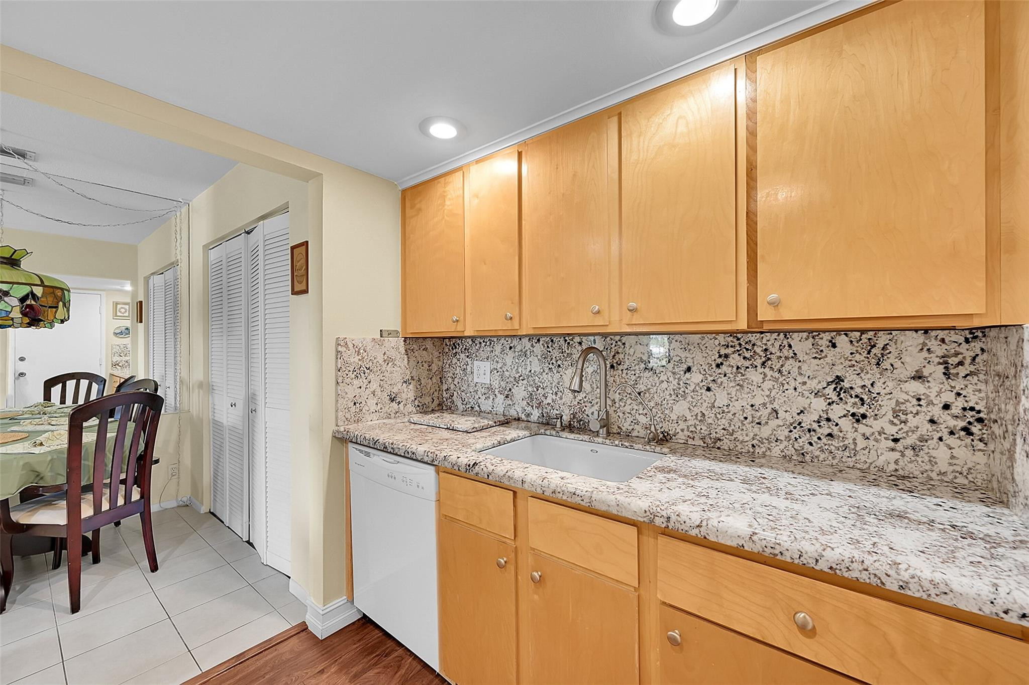 101 E Mcnab Road 133, Pompano Beach Unit: 133