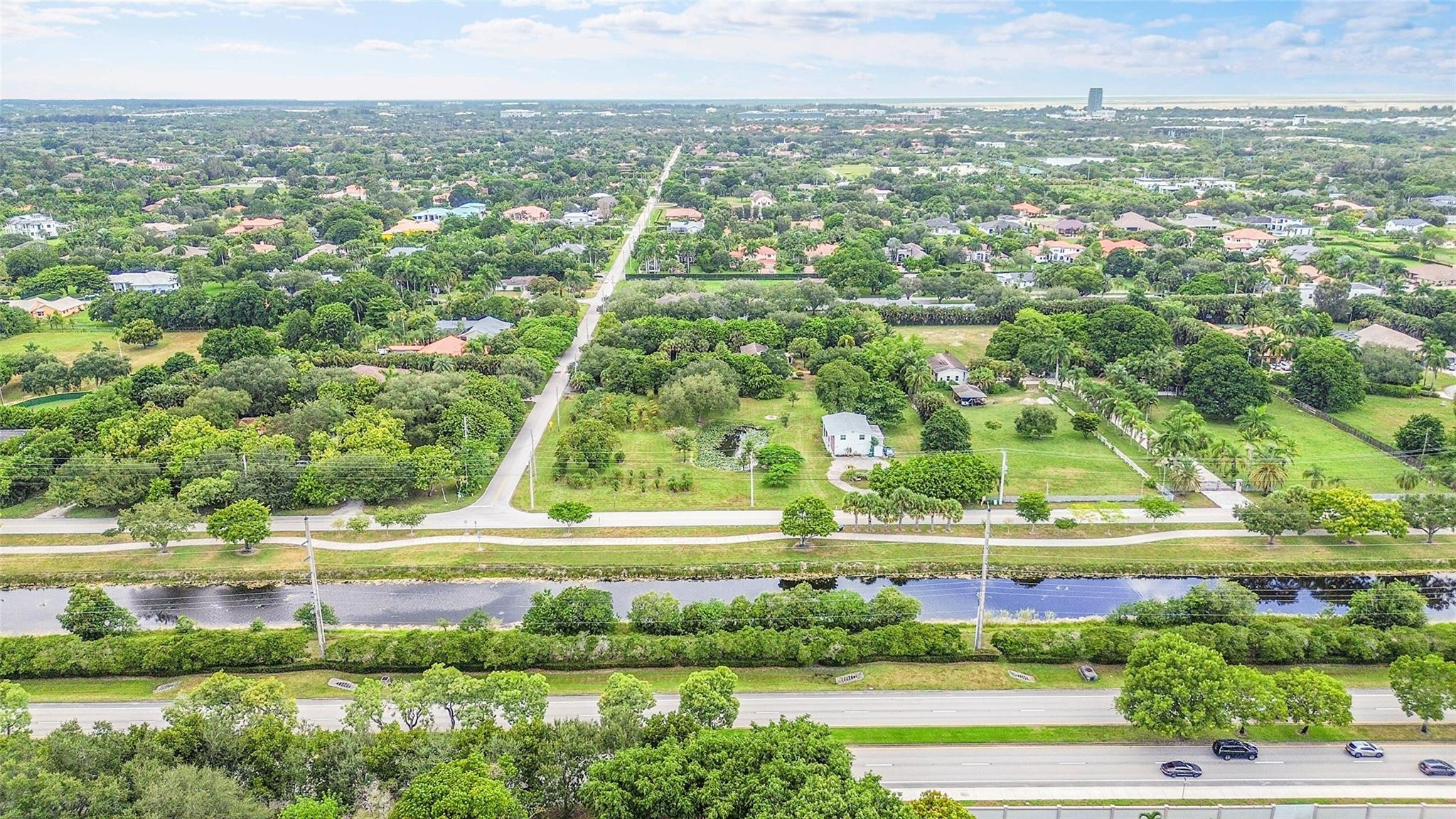 1201 N Old Hiatus Road, Plantation