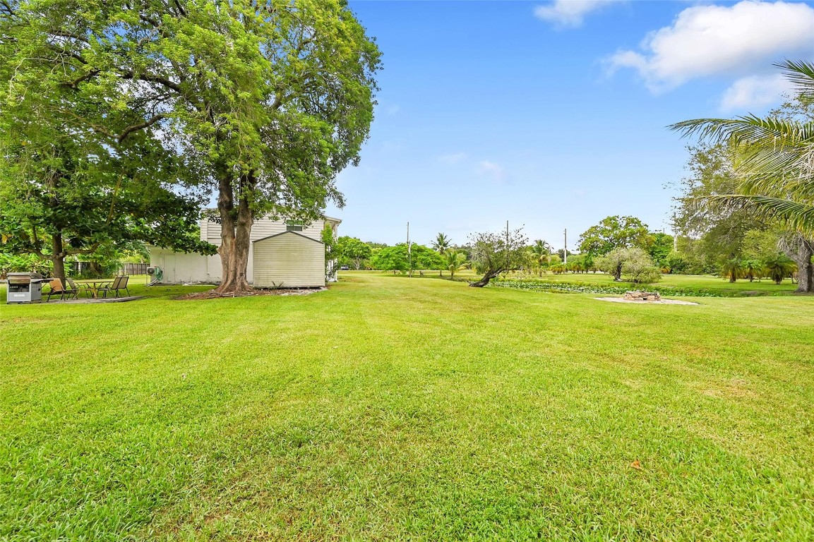 1201 N Old Hiatus Road, Plantation