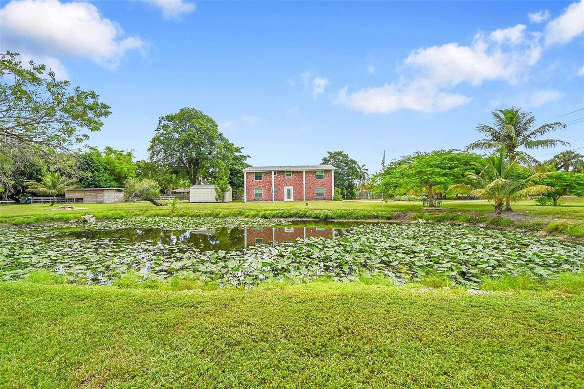 1201 N Old Hiatus Road, Plantation