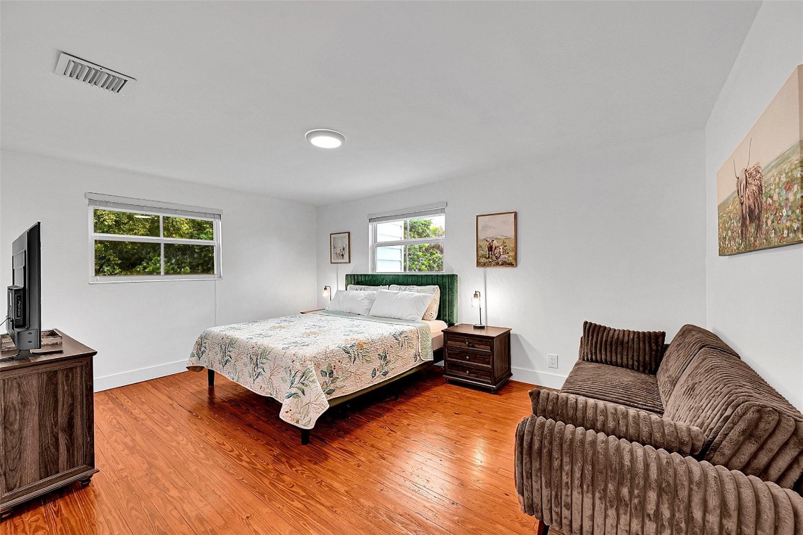 1201 N Old Hiatus Road, Plantation