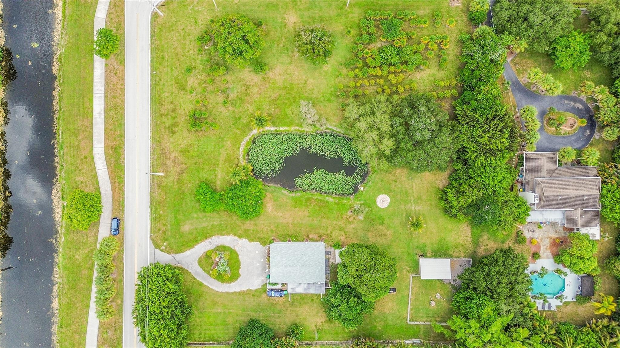 1201 N Old Hiatus Road, Plantation