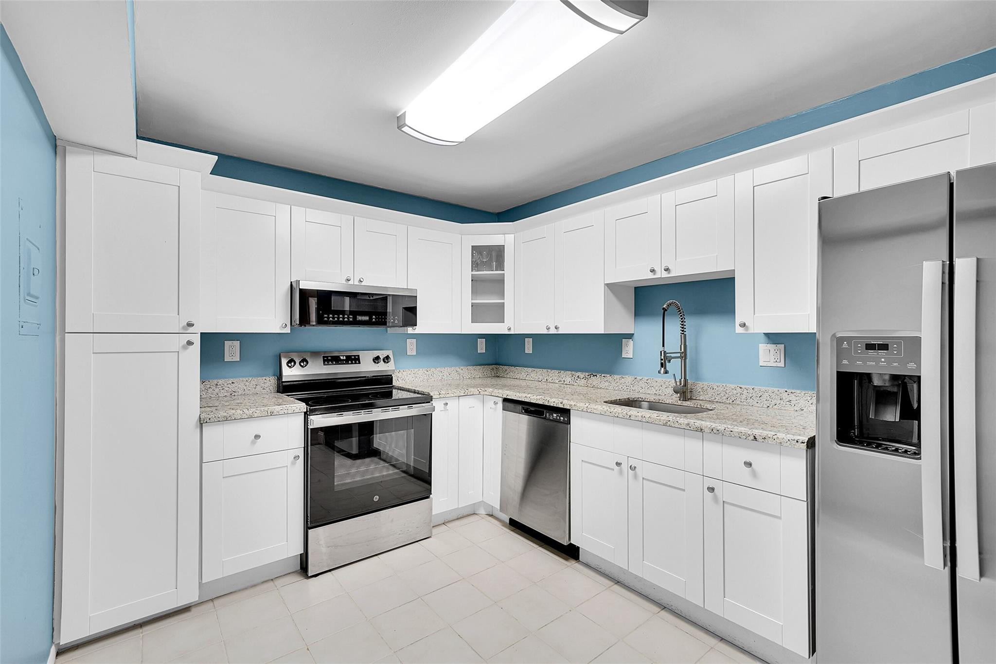 531 N Ocean Boulevard 908, Pompano Beach Unit: 908