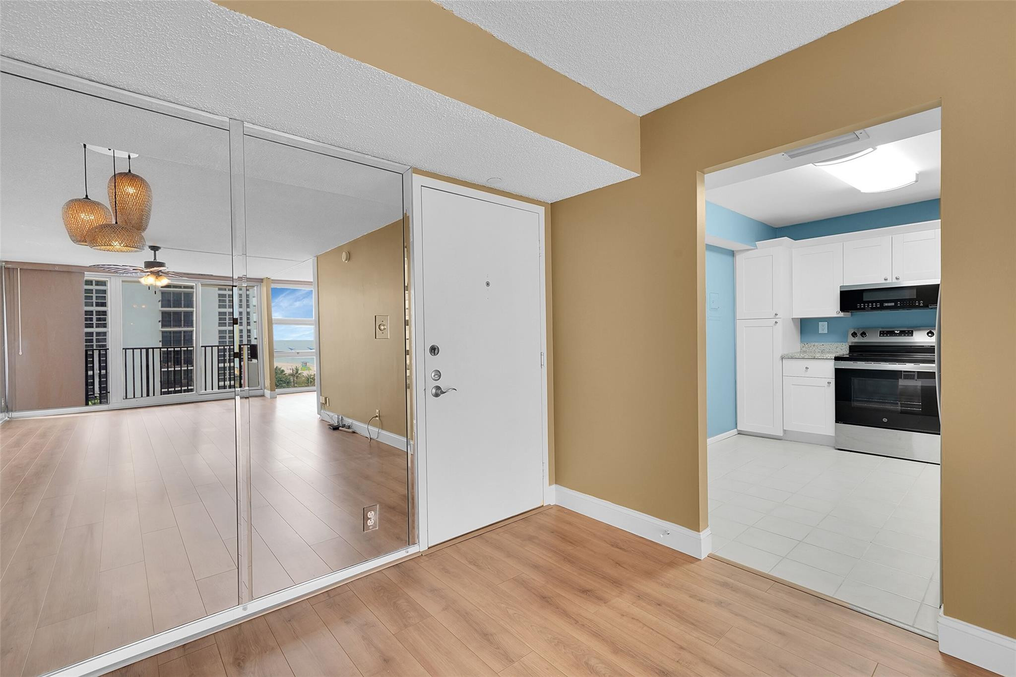 531 N Ocean Boulevard 908, Pompano Beach Unit: 908