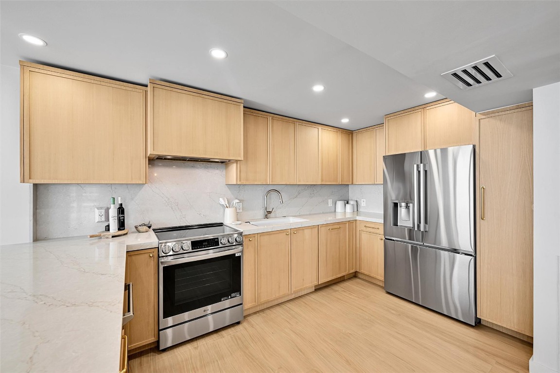 525 N Ocean Boulevard 1724, Pompano Beach Unit: 1724