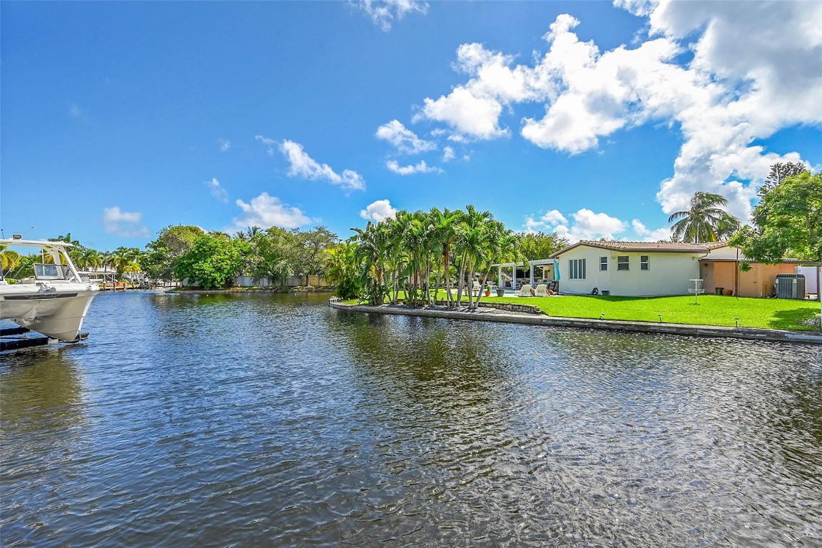 1080 SE 9th Avenue, Pompano Beach