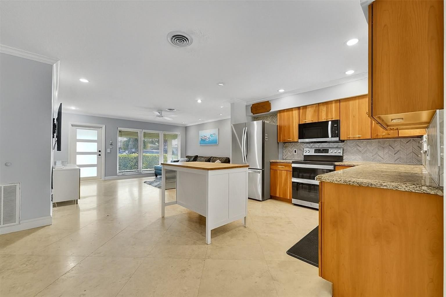 189 SE 2nd Avenue, Pompano Beach