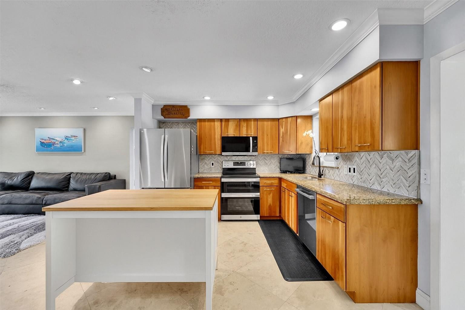189 SE 2nd Avenue, Pompano Beach
