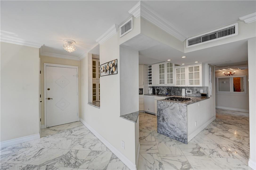 2030 S Ocean Drive 807, Hallandale Beach Unit: 807