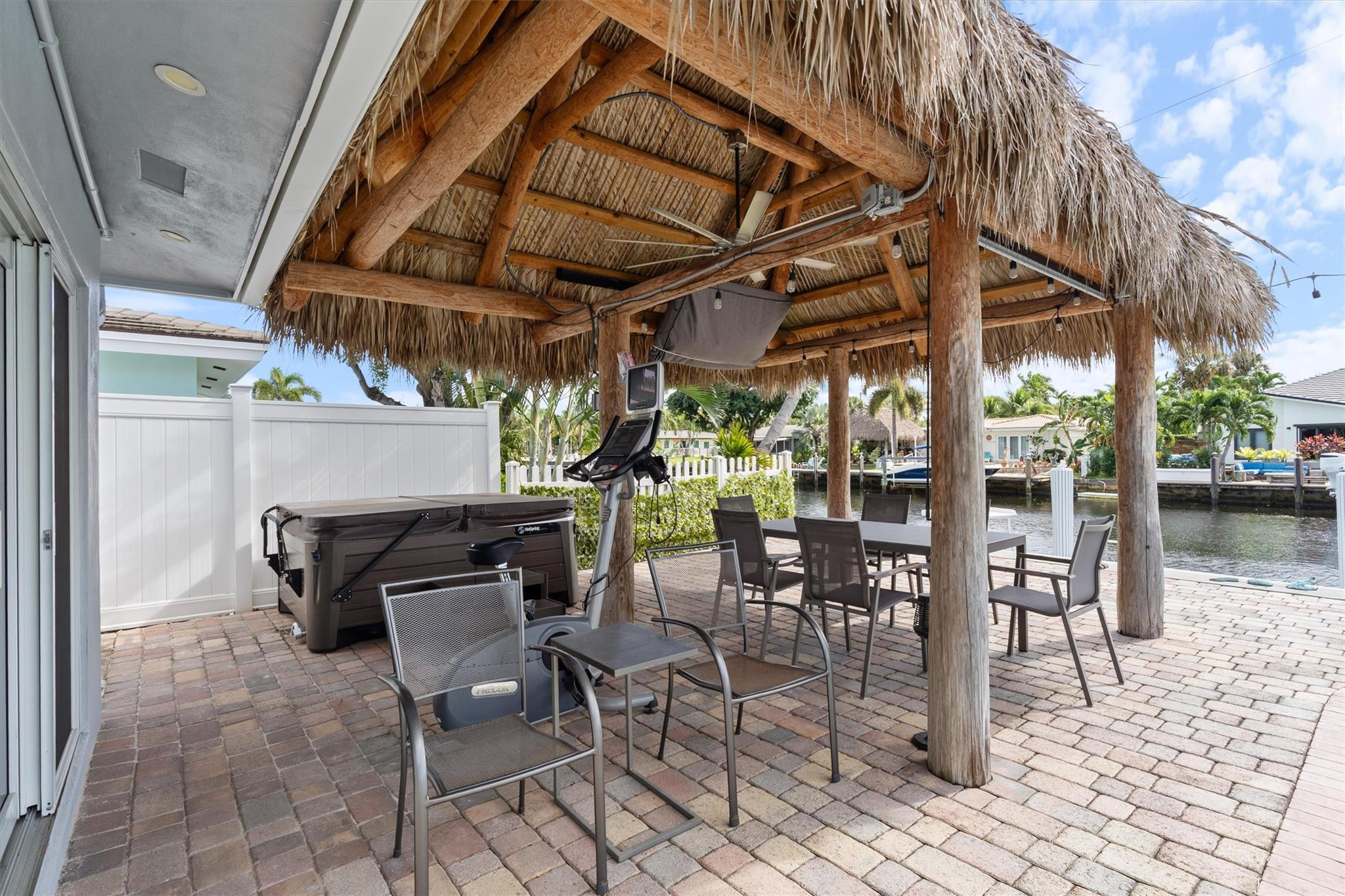 370 3rd Court, Pompano Beach