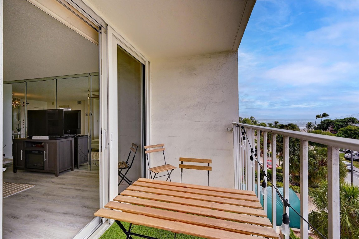 111 Briny Avenue 410, Pompano Beach Unit: 410