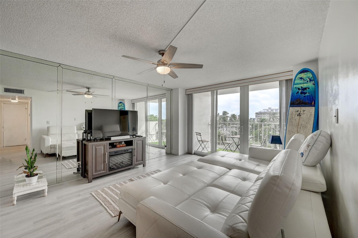 111 Briny Avenue 410, Pompano Beach Unit: 410
