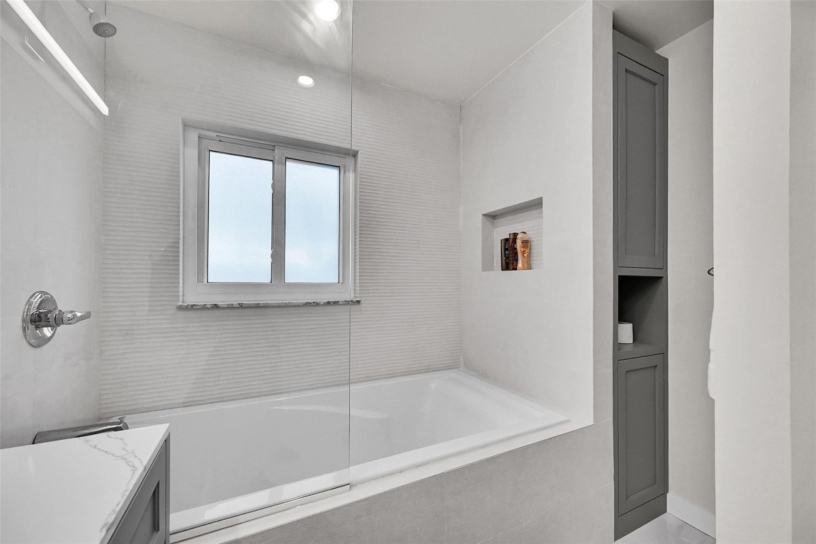 3999 NE 15th Avenue, Oakland Park