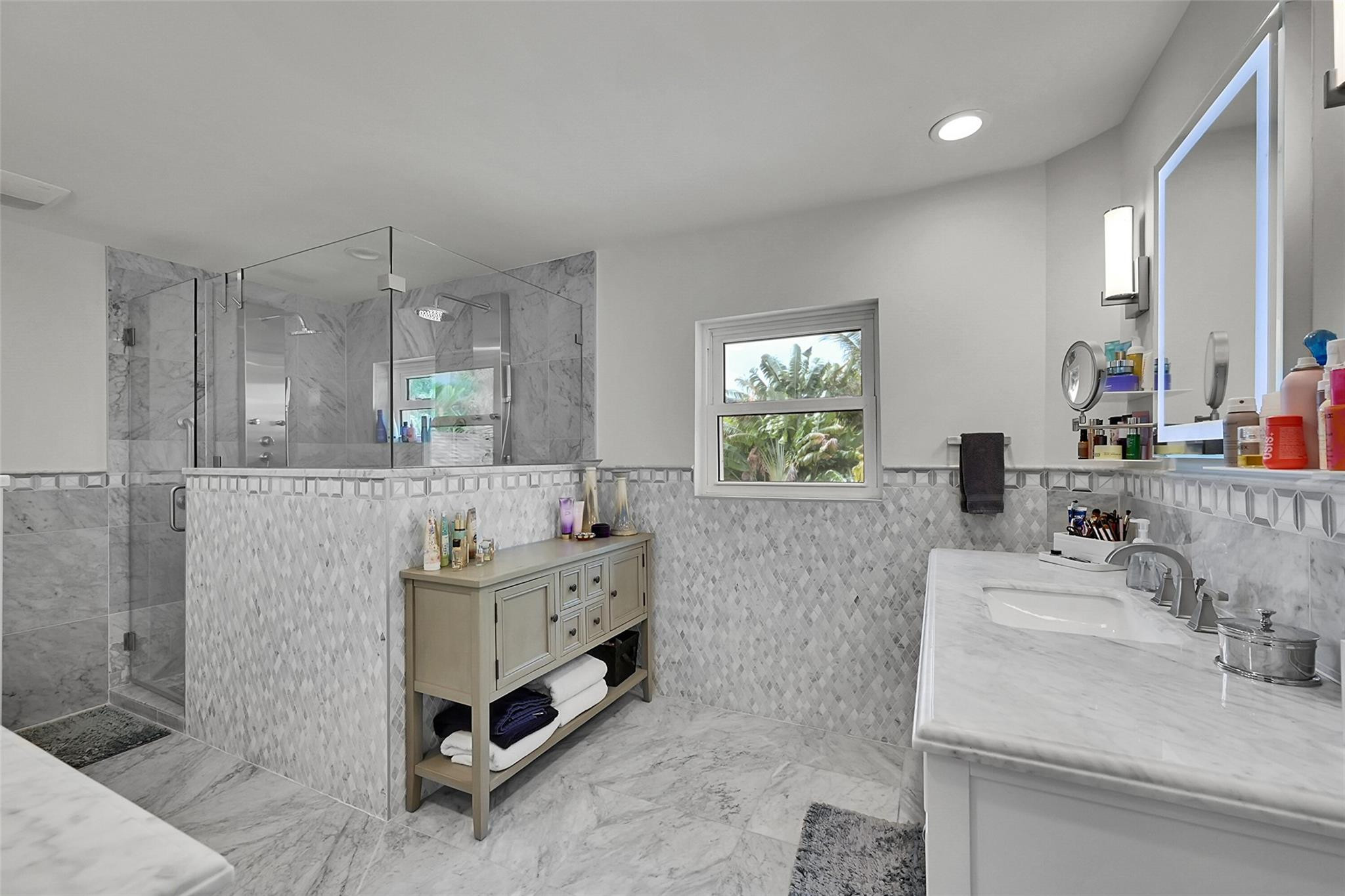 3999 NE 15th Avenue, Oakland Park