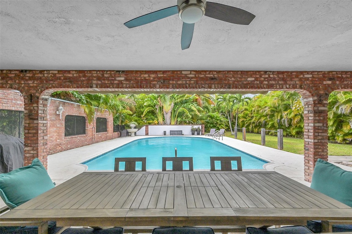 3999 NE 15th Avenue, Oakland Park