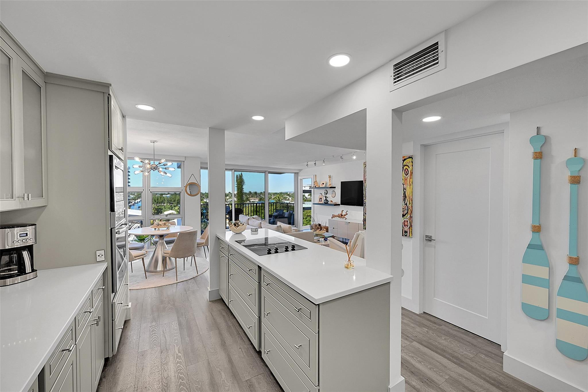 531 N Ocean Boulevard 601, Pompano Beach Unit: 601
