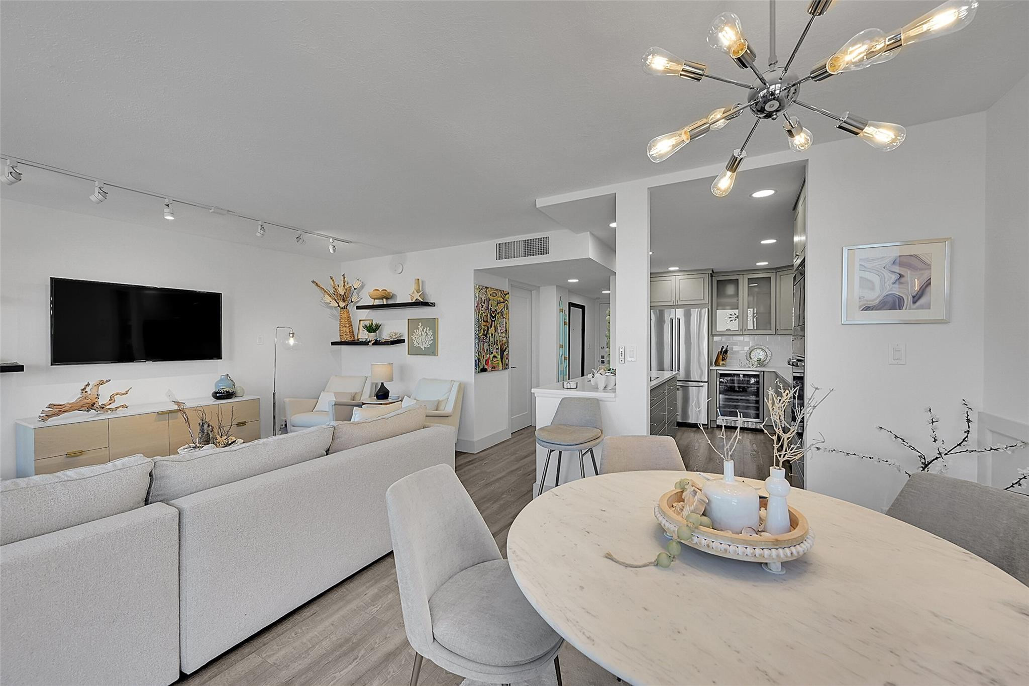 531 N Ocean Boulevard 601, Pompano Beach Unit: 601