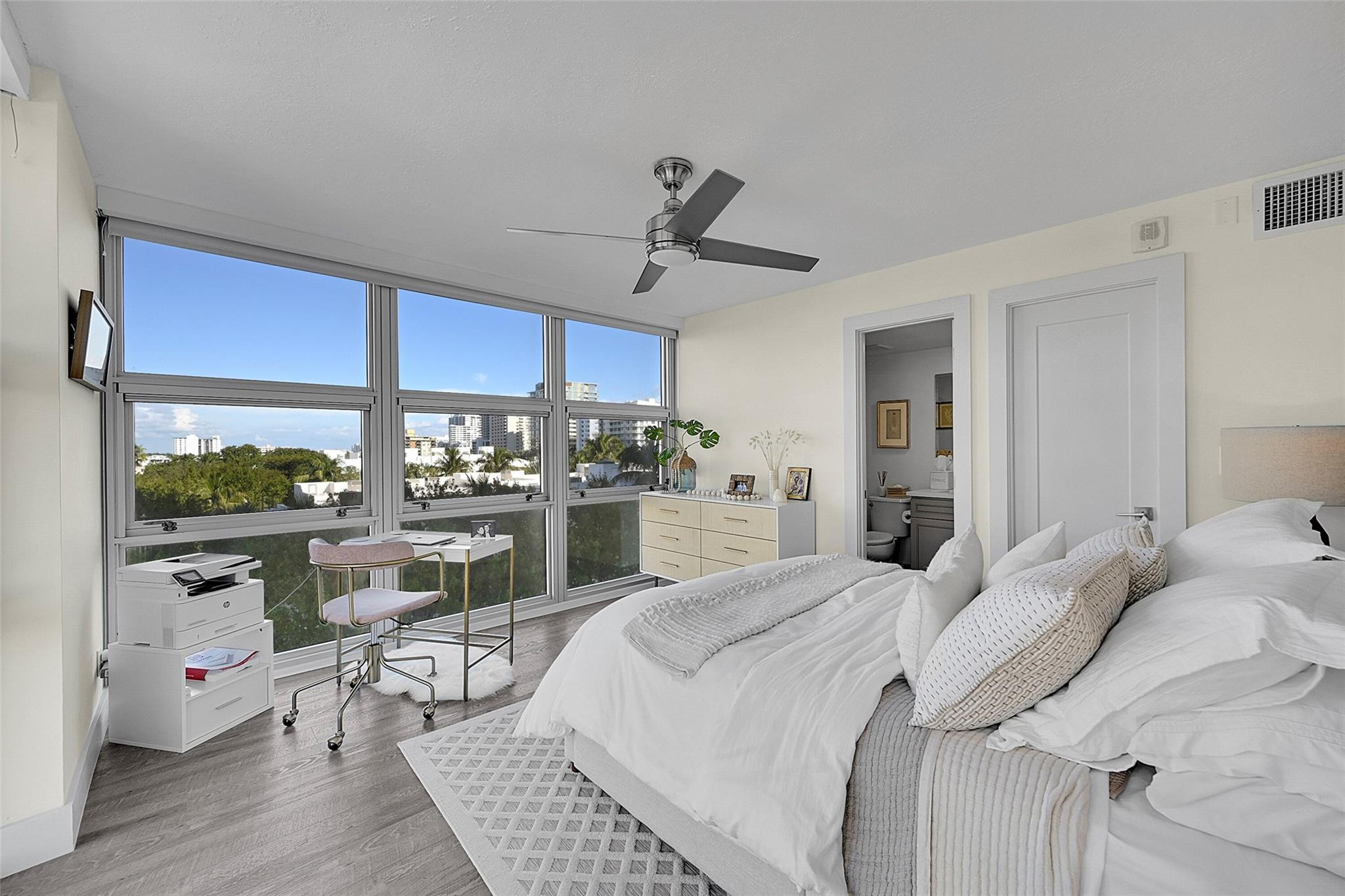 531 N Ocean Boulevard 601, Pompano Beach Unit: 601