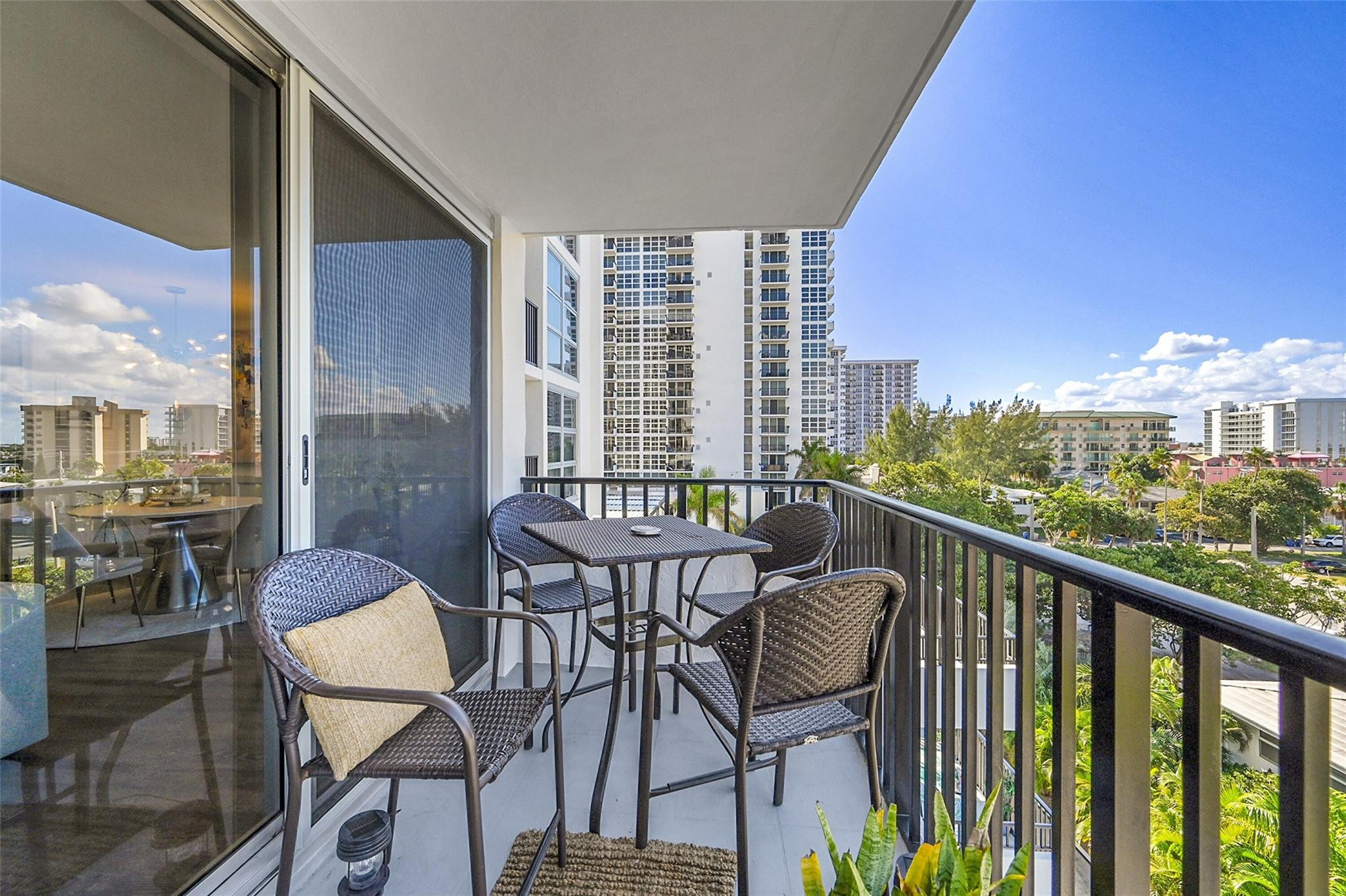 531 N Ocean Boulevard 601, Pompano Beach Unit: 601