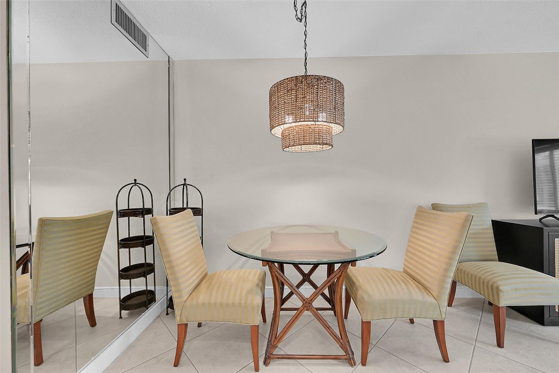 3215 SE 10th Street 102, Pompano Beach Unit: 102