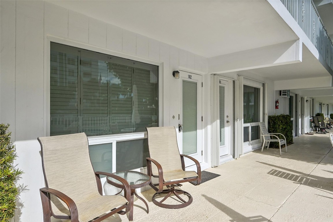 3215 SE 10th Street 102, Pompano Beach Unit: 102