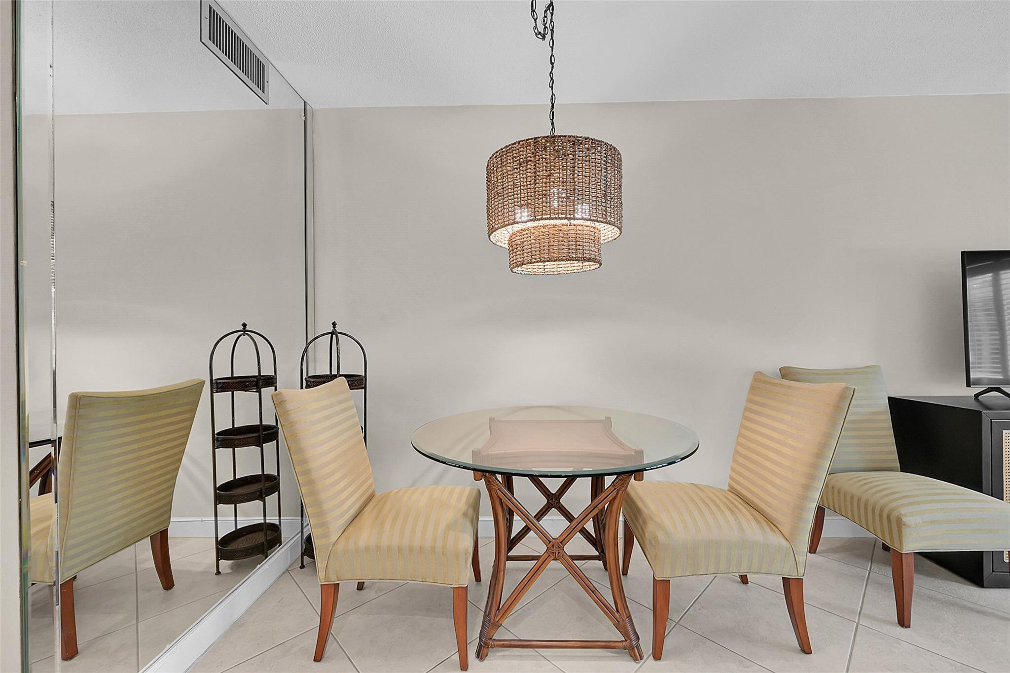 3215 SE 10th Street 102, Pompano Beach Unit: 102