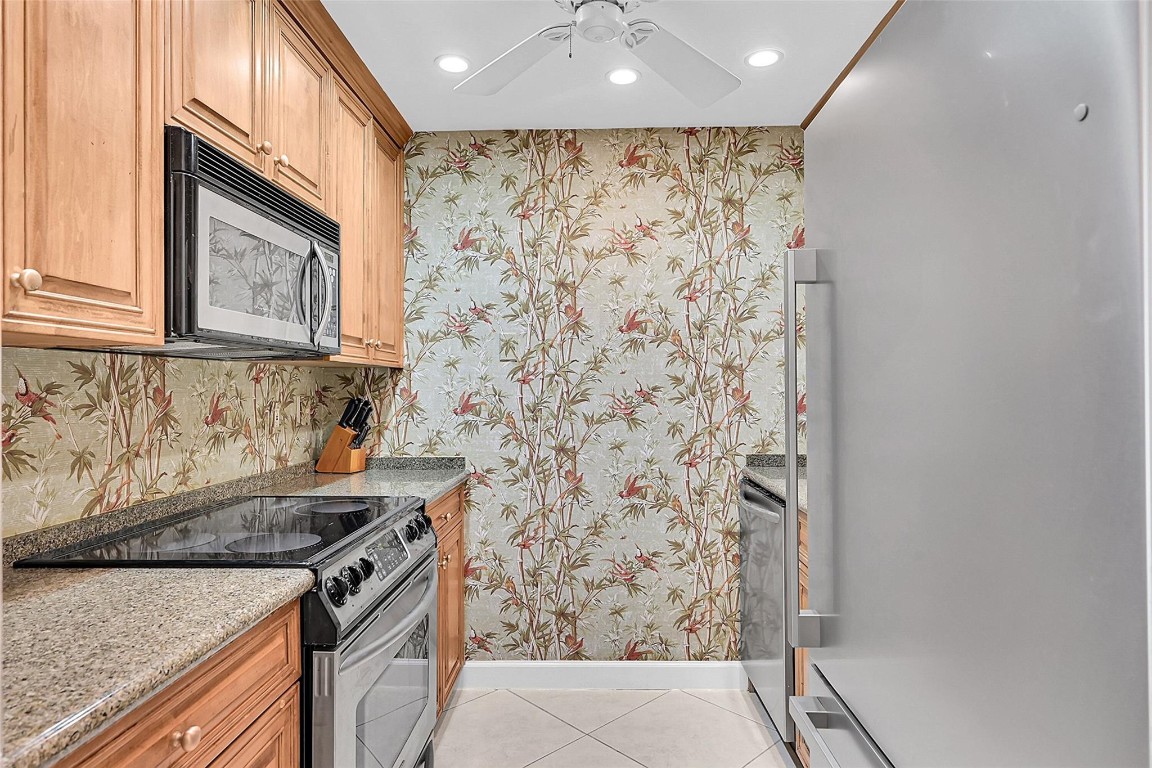 3215 SE 10th Street 102, Pompano Beach Unit: 102