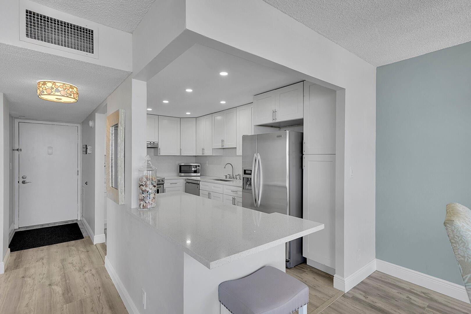 531 N Ocean Boulevard 1701, Pompano Beach Unit: 1701