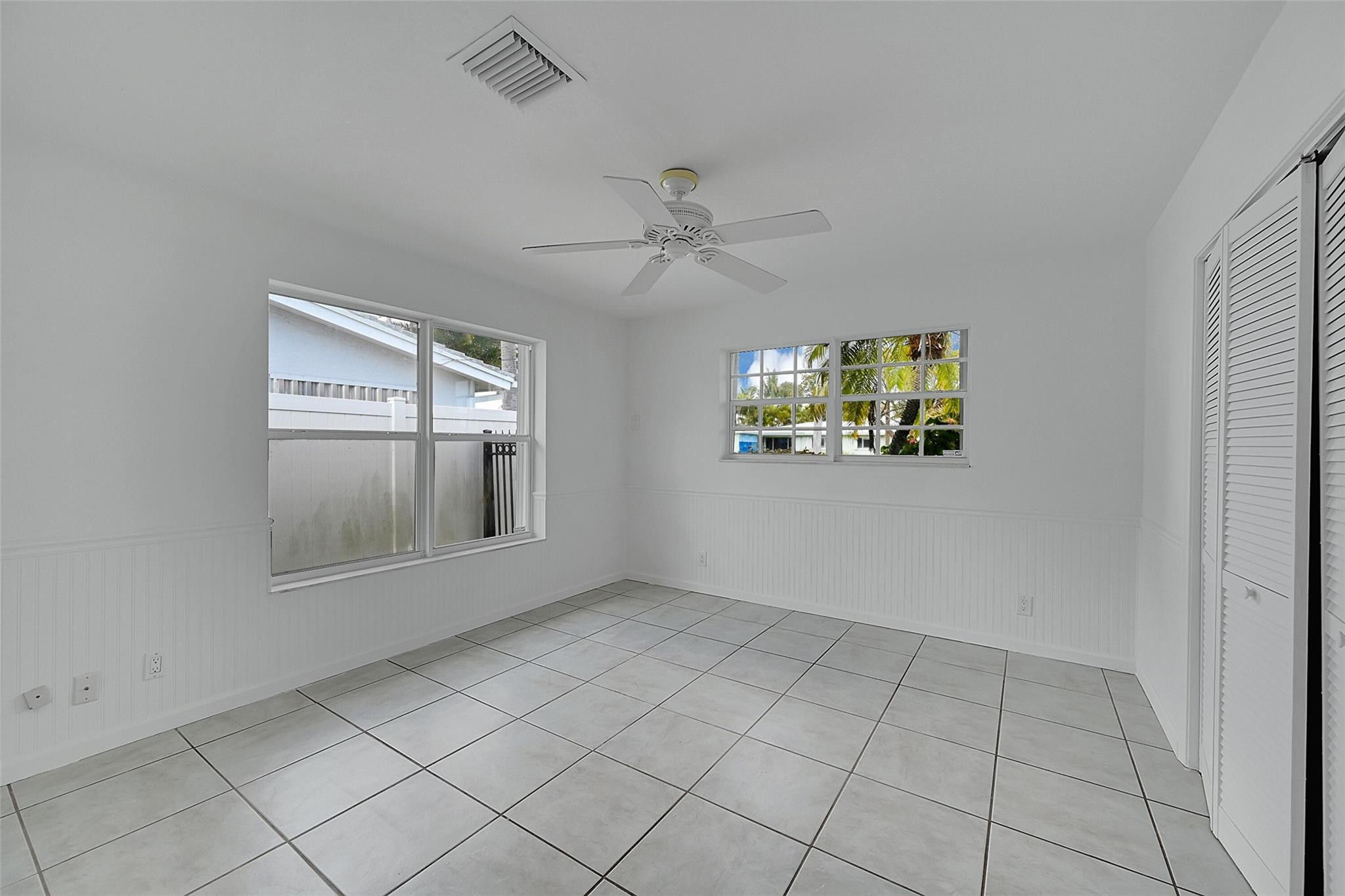 220 SE 10th Street, Pompano Beach